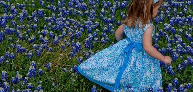 الحلم بلبس فستان ازرق