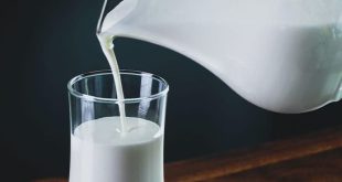 تفسير حلم إعطاء الحليب لابن سيرين