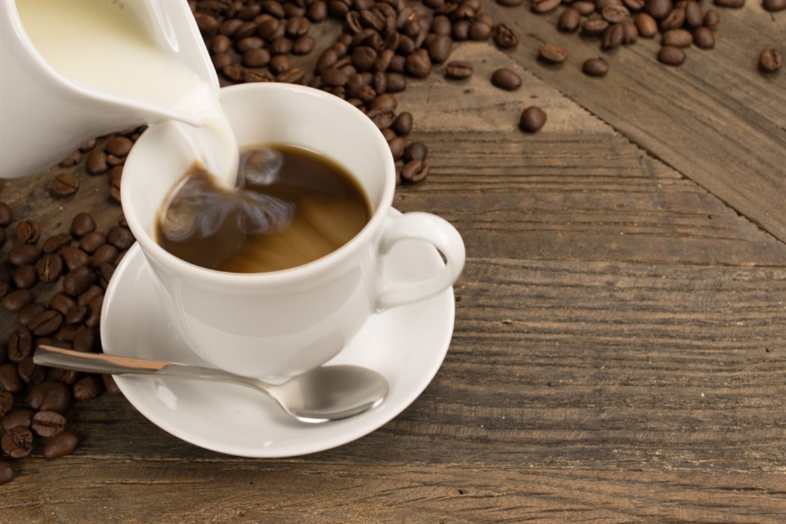 تفسير رؤيا شرب القهوة مع الحليب في المنام لابن سيرين