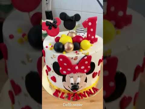 كعكة عيد ميلاد الفتاة من Idea Gâteau D Anniversary Pour fille Minnie Mouse 