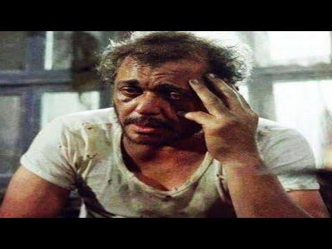 فيلم “قانون إيكا” بطولة محمود عبد العزيز، آثار الحكيم، وعبلة كامل، إنتاج عام 1991. 