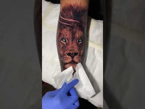 وشم على اليد وشم تاتو Tatoo طباعة الوشم 