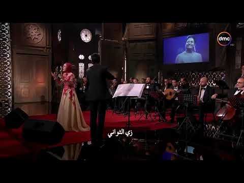 سنين ومرت زي الثواني في حبك انت 