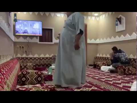 كان قلبه يدق من الخوف فيديو كليب مقاطع مضحكة ضحك 