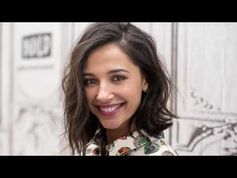 1 HOUR LOOP Naomi Scott Speechless 