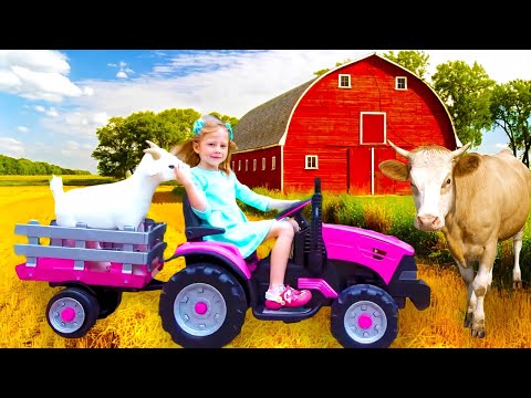 ناستيا تتظاهر باللعب في مزرعه مع جرارات وحيوانات المزرعة لعب للأطفال 