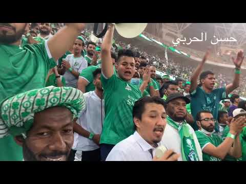 الحكم يوقف المباراة بسبب شغب جماهير الأهلى أثناء النشيد وهم يهتفون بأغانى الأهلى النصر 