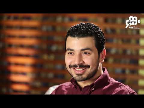 قصص كوميدية ومضحكة من حياة الفنان محمد أنور، تعرف عليها في كلام في سرك 