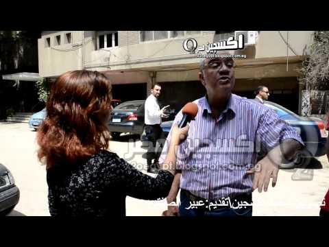 أشجع رجل فى مصر يتحدى سيساوى أمام الكاميرا السيسى متخلف عقليا وفاشل 