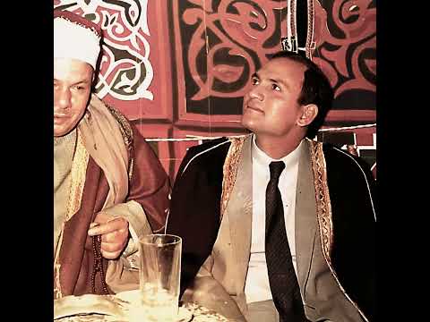 مقطع نادر و رائع جدا للدكتور نعينع من مدينة أسيوط 1982 