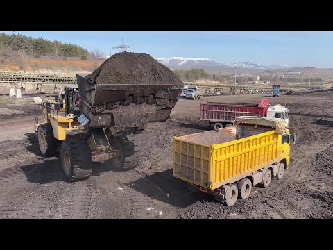 Caterpillar 992G Wheel Loader Loading Coal On Trucks Sotiriadis Labrianidis Mining Works 