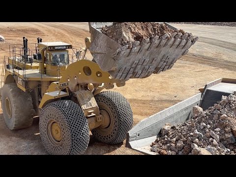 Huge Caterpillar 994 Wheel Loader 215 Tons Loading Caterpillar 777F Dumpers Samaras Mining Group 