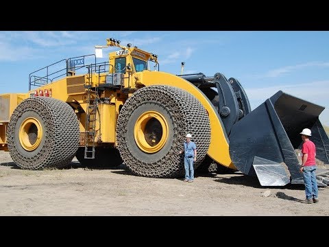 أكبر رافعة تحميل في العالم Wheel Loader 